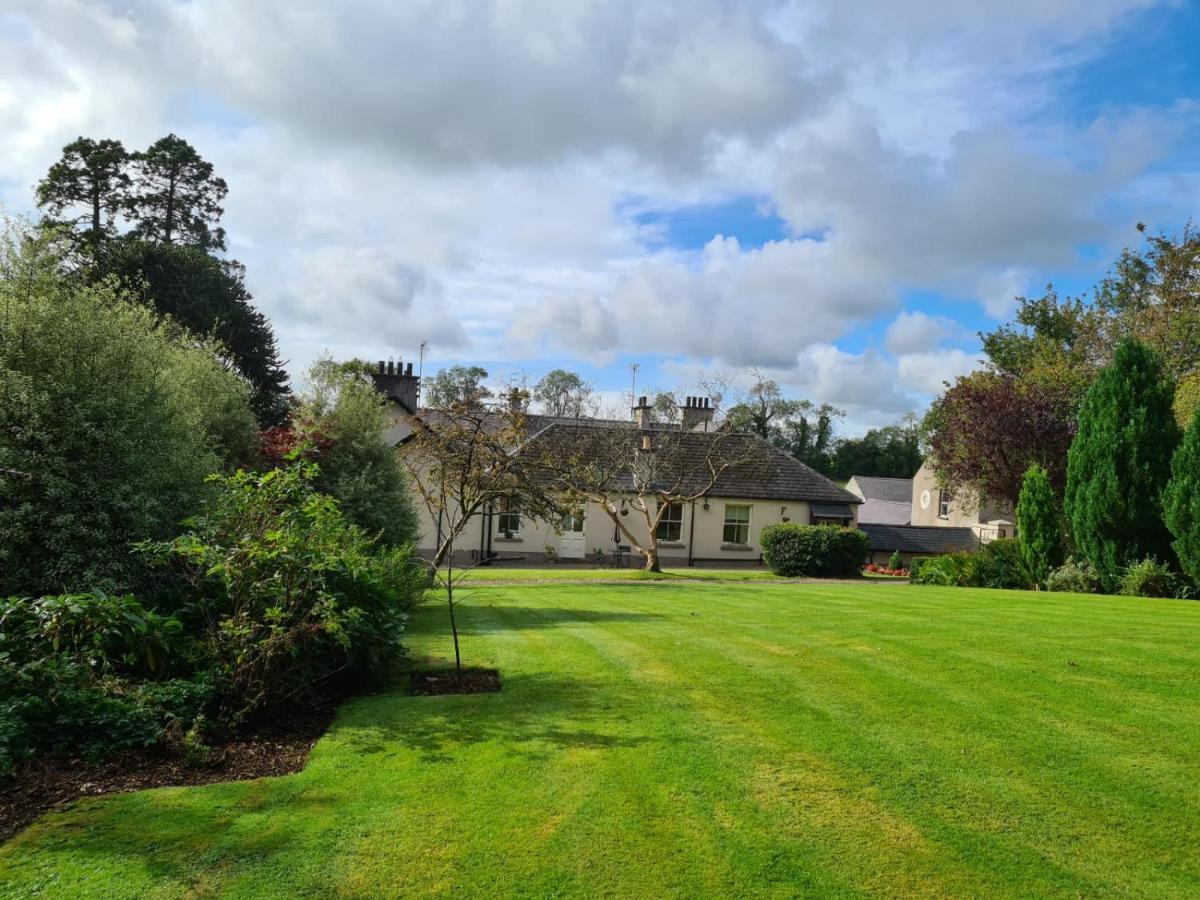 Banoge House Hotel Donaghcloney Exterior foto